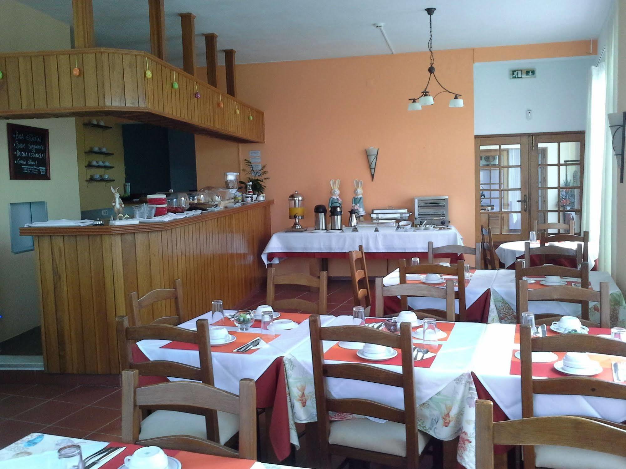Manta Guest Bed & Breakfast Manta Rota Bagian luar foto