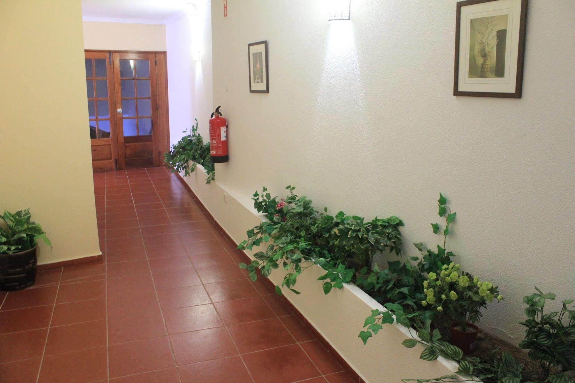 Manta Guest Bed & Breakfast Manta Rota Bagian luar foto