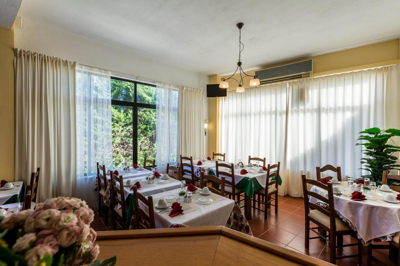 Manta Guest Bed & Breakfast Manta Rota Bagian luar foto